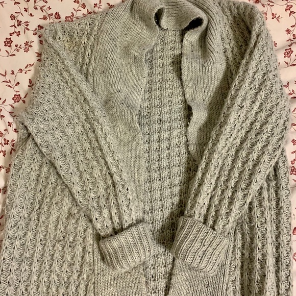 Kimchi Blue Cardigan - Picture 1 of 3